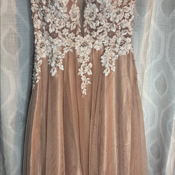 Nox Narianna Formal Dress Tan Size L - Picture 5 of 11